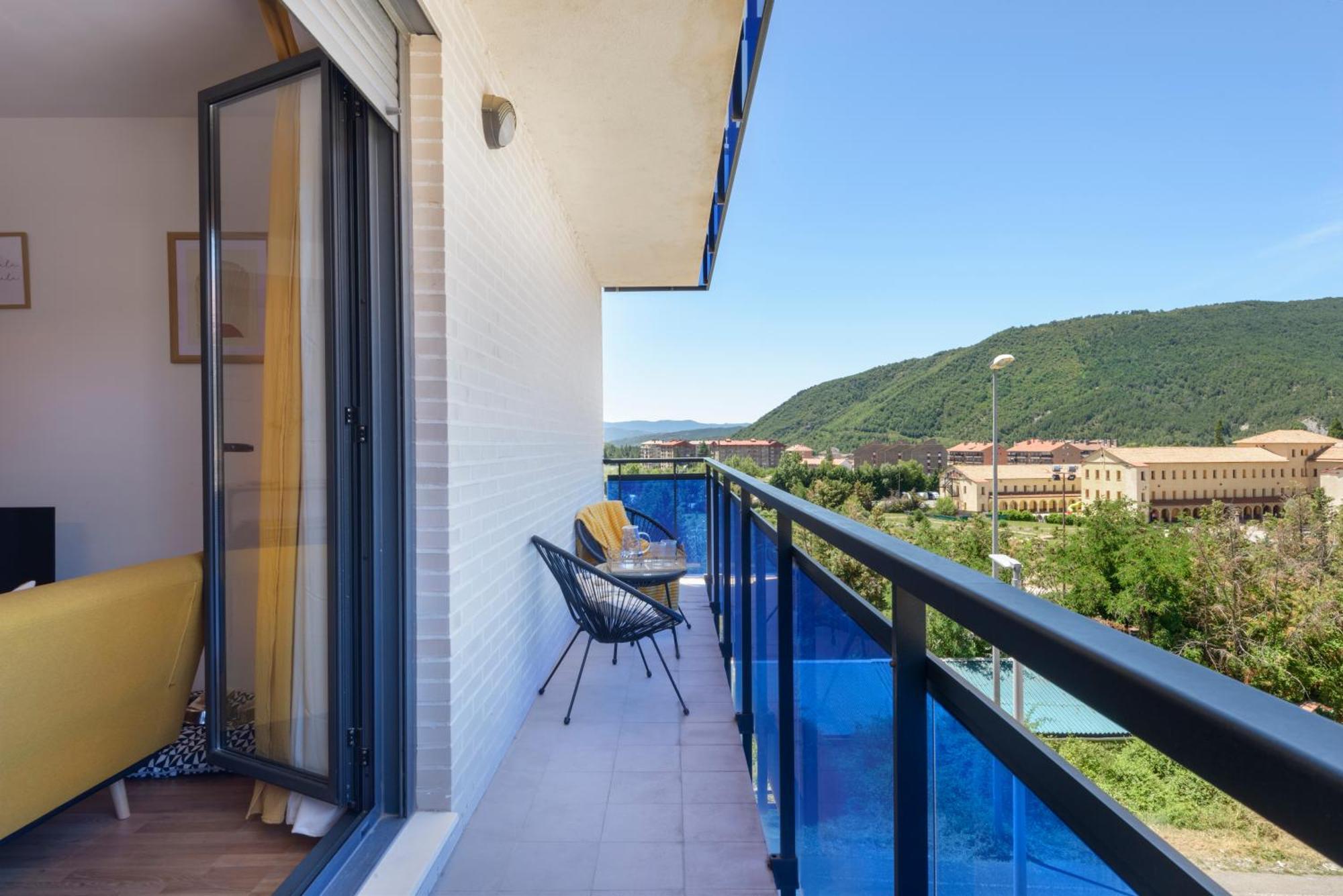Mi Trocito De Sabinanigo, Wifi, Parking, Terraza Apartment Exterior photo